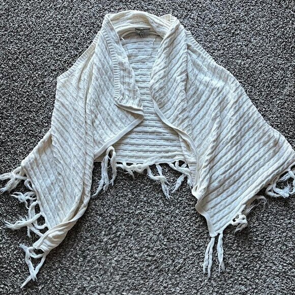 Bass Sweaters - 100% Cotton Bass Cable Knit Cardigan Womens Medium Cream Fringe Boho Poncho